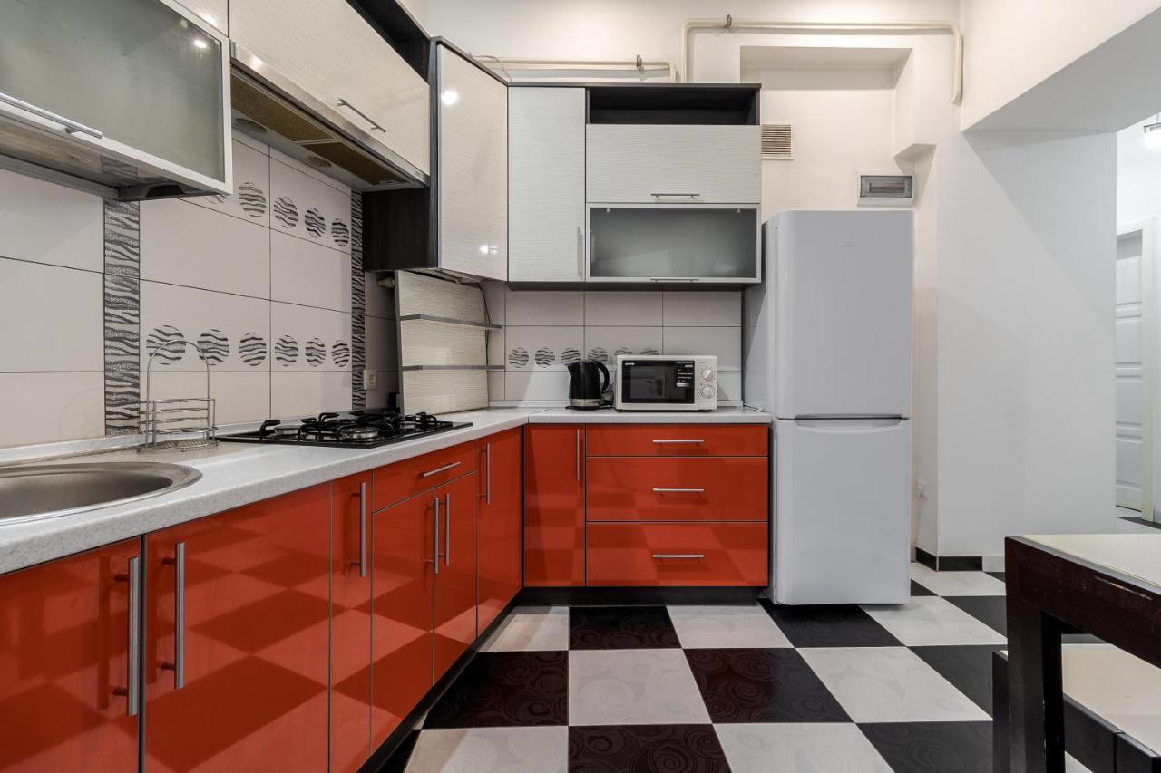 Halytska Apartment Lwów Zewnętrze zdjęcie